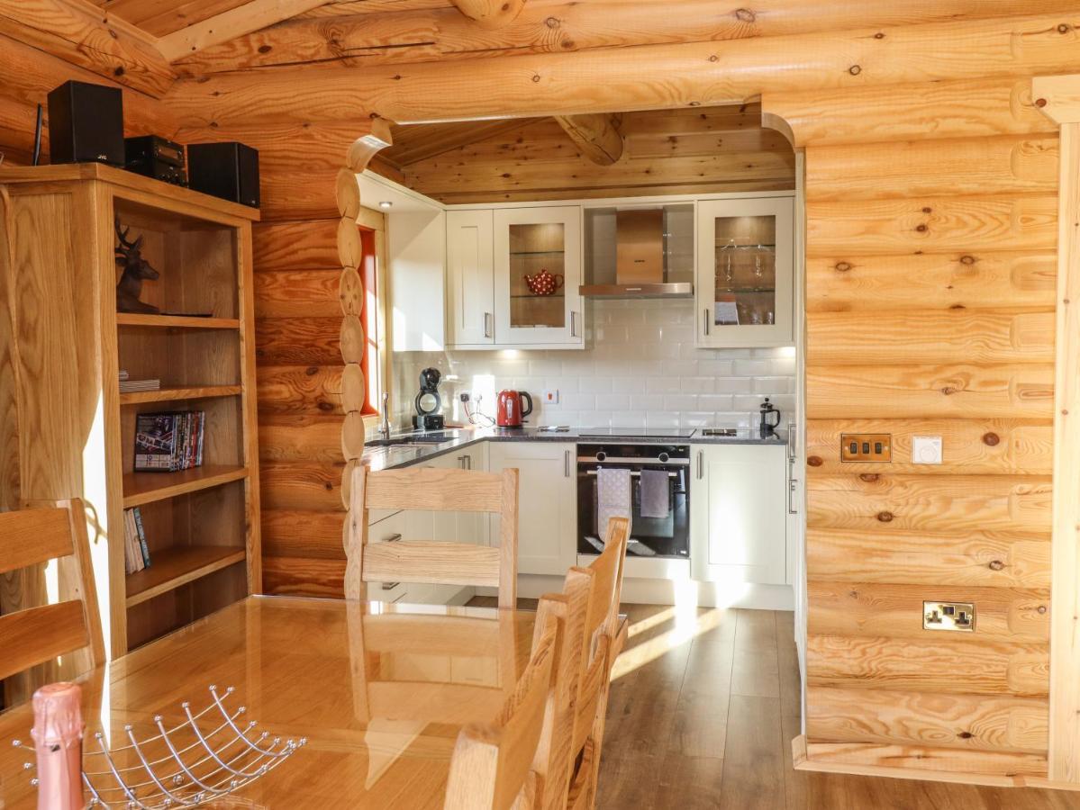Holly Lodge โอ๊กคัม ภายนอก รูปภาพ