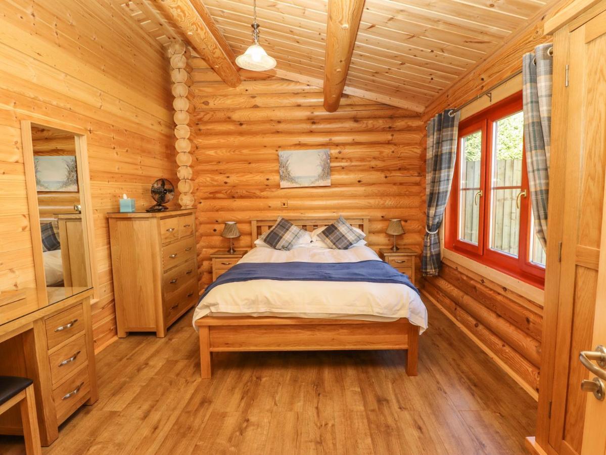Holly Lodge โอ๊กคัม ภายนอก รูปภาพ