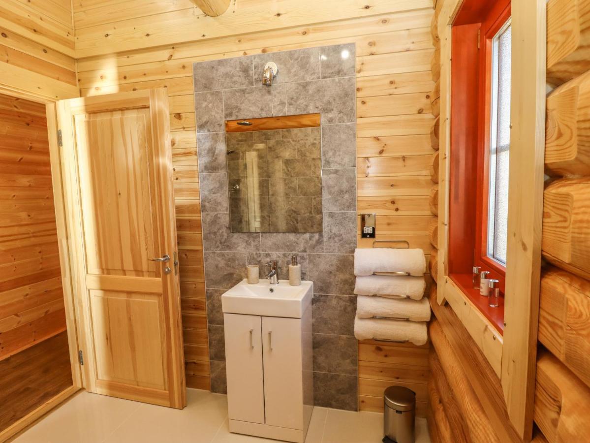Holly Lodge โอ๊กคัม ภายนอก รูปภาพ